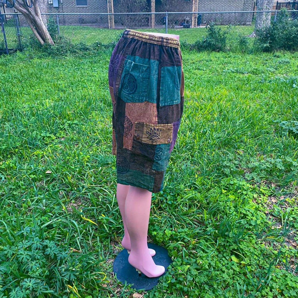 Beautiful boho hippie patchwork shorts - Picture 2 of 4